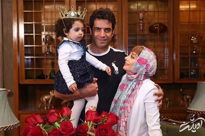 یکتا ناصر در کنار همسر و دخترش خانواده یکتا ناصر